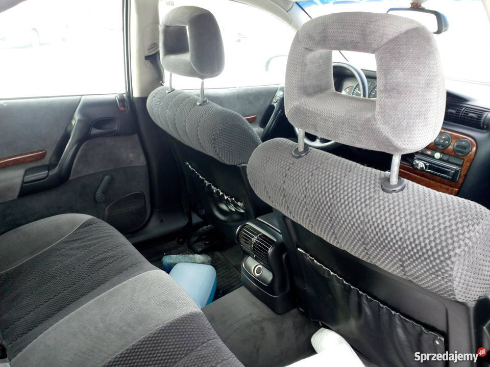 Opel Omega B Sedan 20 i 16V 136 Omega świętokrzyskie