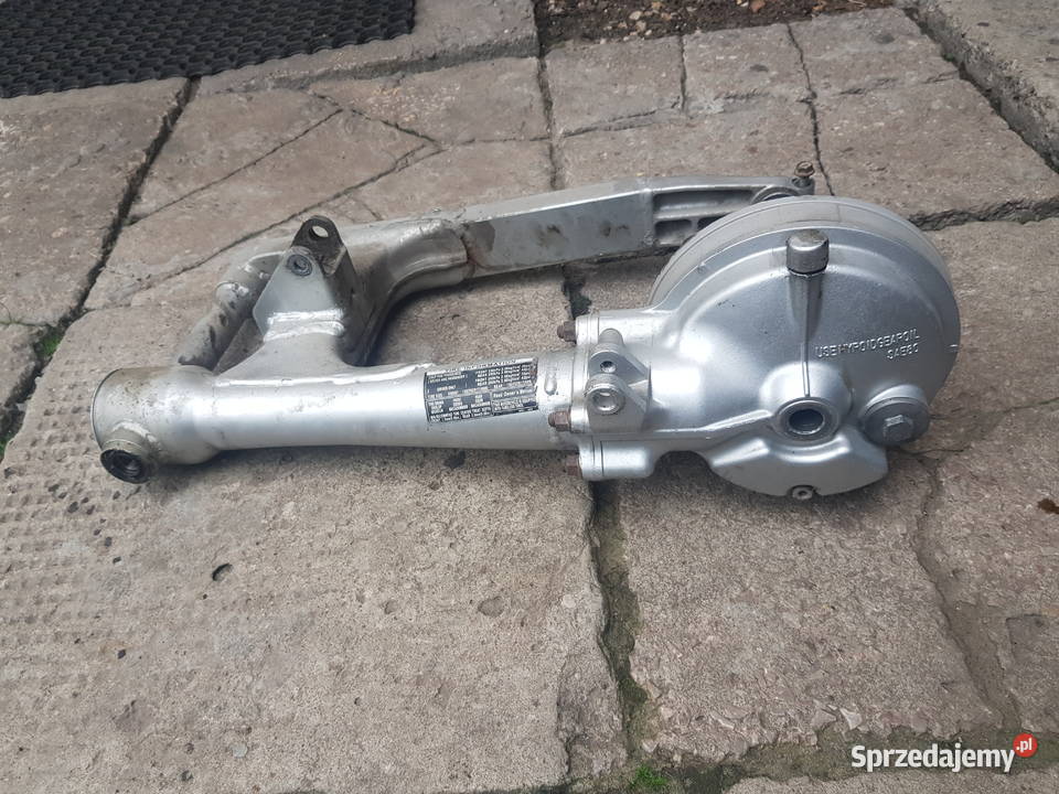 honda deauville 650 wachacz tylny dyfer Motocykle na części Jędrzejów sprzedam