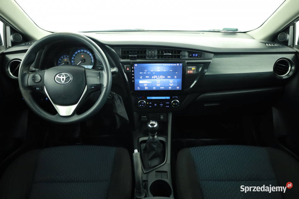 Toyota Auris 14 D4D nieuszkodzony Piaseczno