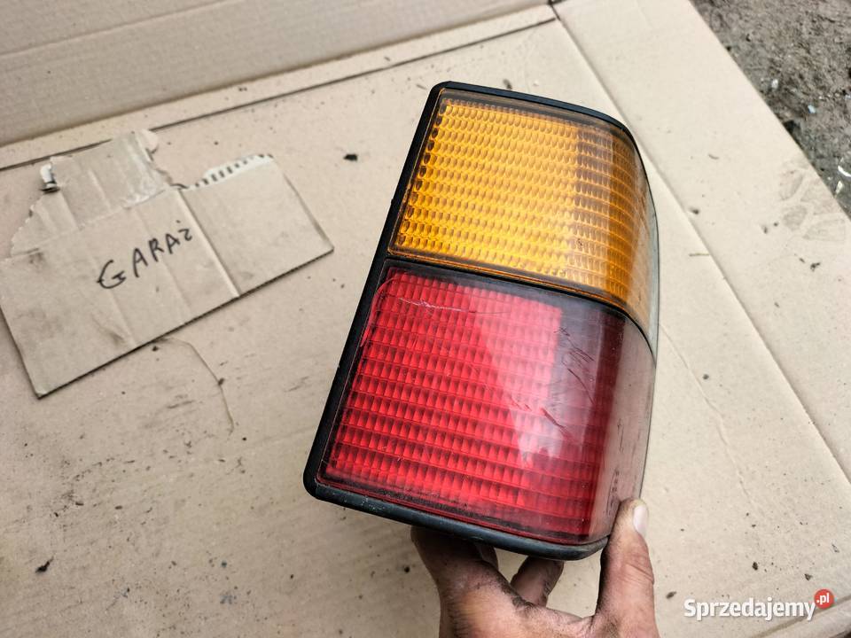 VW GOLF II 2 LAMPA TYŁ TYLNA LEWA WKŁAD LAMPY lubelskie Kamień-Kolonia sprzedam