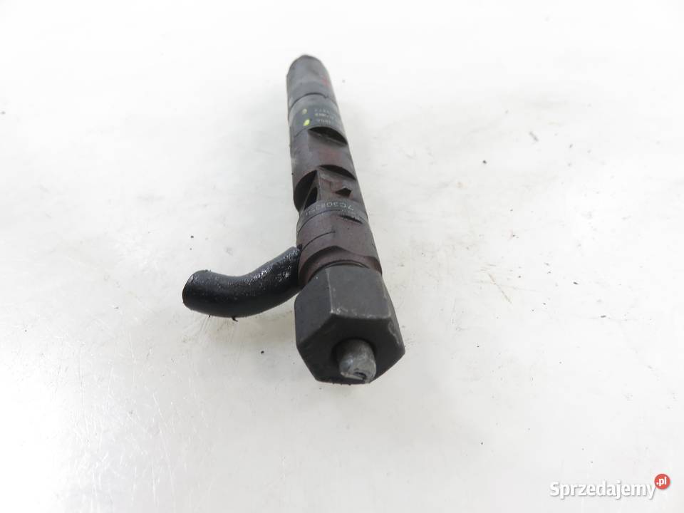 WTRYSKIWACZ KANGOO I 15 dCi 8200049873