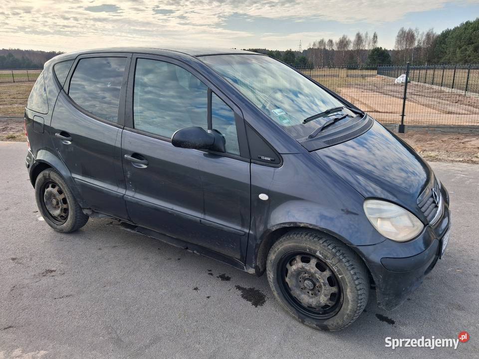 Mercedes A140 do końca soboty łódzkie Sekursko