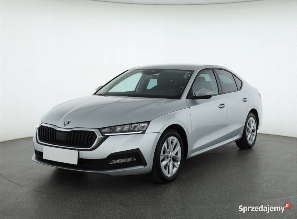 Skoda Octavia 15 TSI Rok produkcji 2021 Piaseczno sprzedam