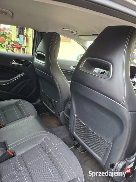 MercedesBenz GLA 180 16 Manual Benzyna 2016r wspomaganie kierownicy 180 Dębica