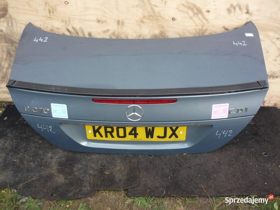 MERCEDES W211 C747 KLAPA TYŁ osobowe Zbierkowo