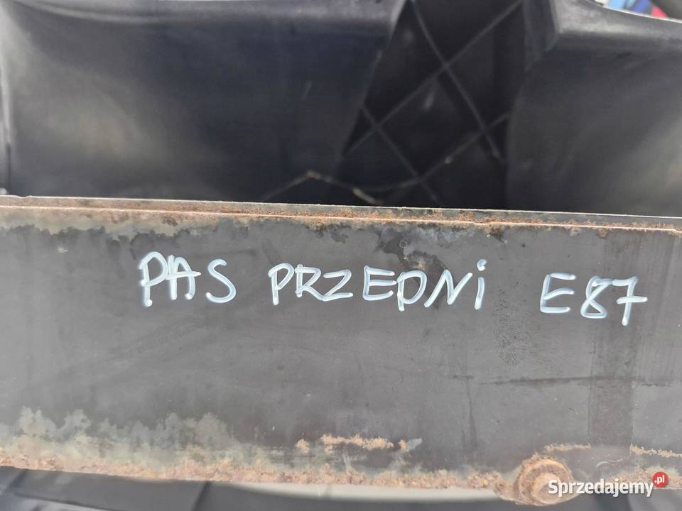 BMW E87 PAS PRZEDNI PRZÓD WZMOCNIENIE osobowe