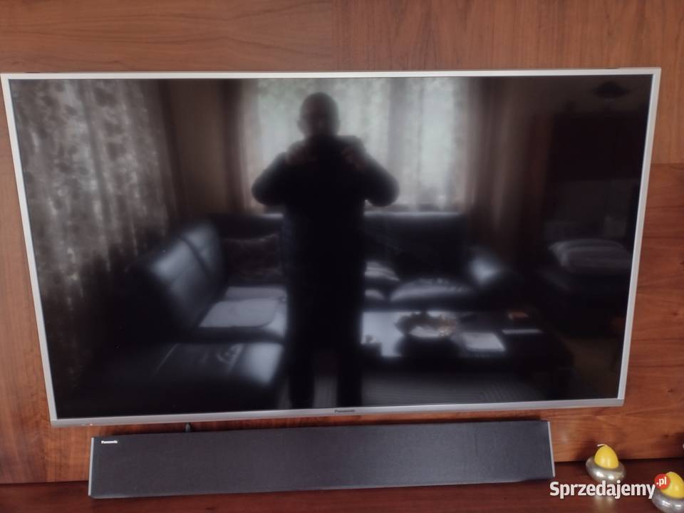 Telewizor Panasonic 50 cali + Soundbar