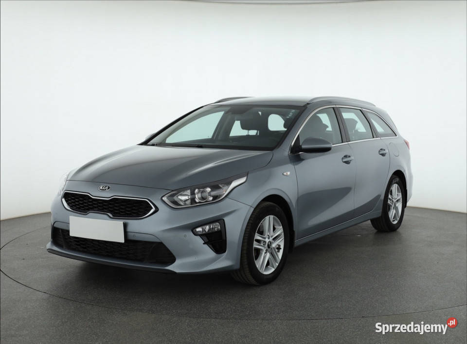 Kia Ceed 16 CRDi MHEV światła przeciwmgielne Piaseczno