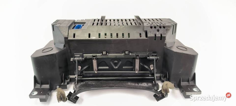 LICZNIK ZEGAR AUDI A8 D3 4E0920951J Lipno