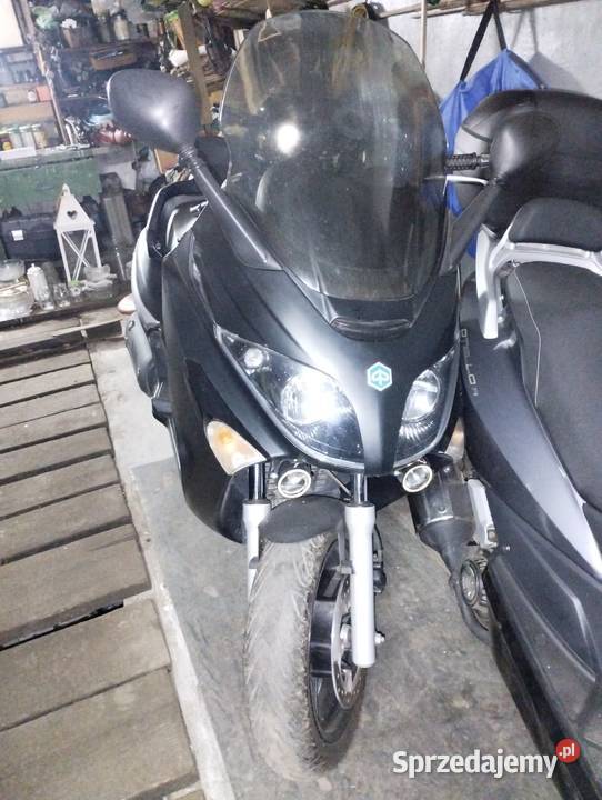piaggio xevo 125 2011 zamienie na wieksza Sosnowiec