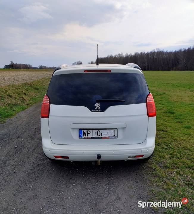 Peugeot 5008 20 HDI 2014 r 7 osobowy 284400km Czarnocin sprzedam