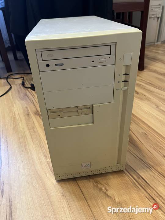 Zabytkowy komputer PC ATX Pentium MMX 200MHz Klasy Pentium III i słabsze Brzana sprzedam