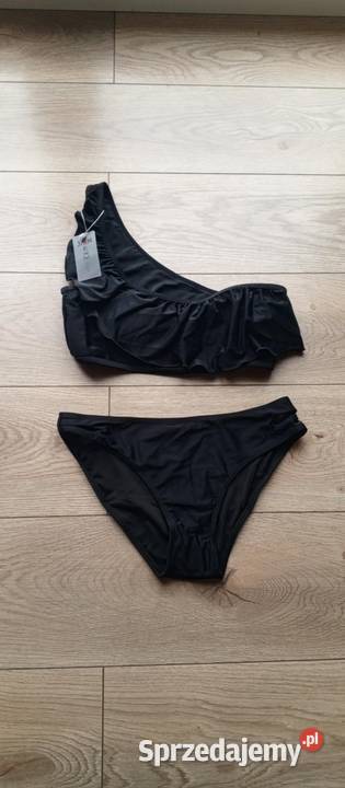 Wyprzedaż stroi kąpielowy sprzedam