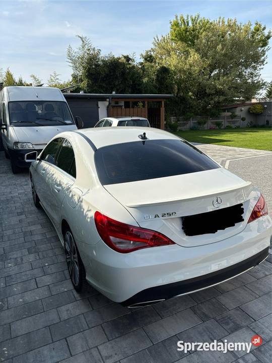 Mercedes CLA 250 Samochody osobowe