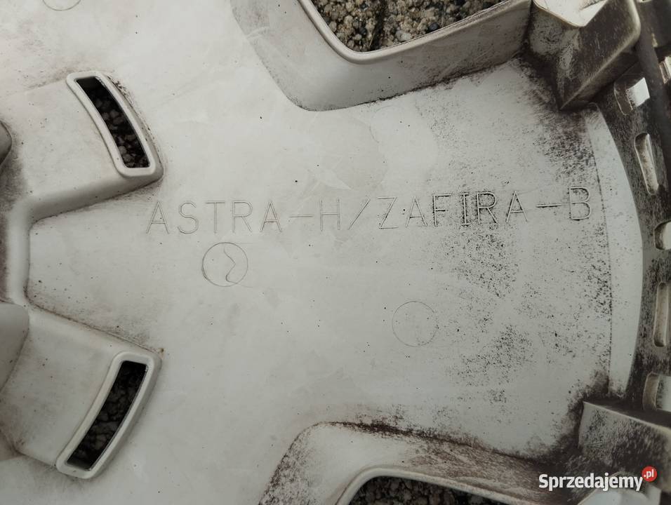 Kołpak Opel 16 13209732PW Zafira B Astra H Kamieniec