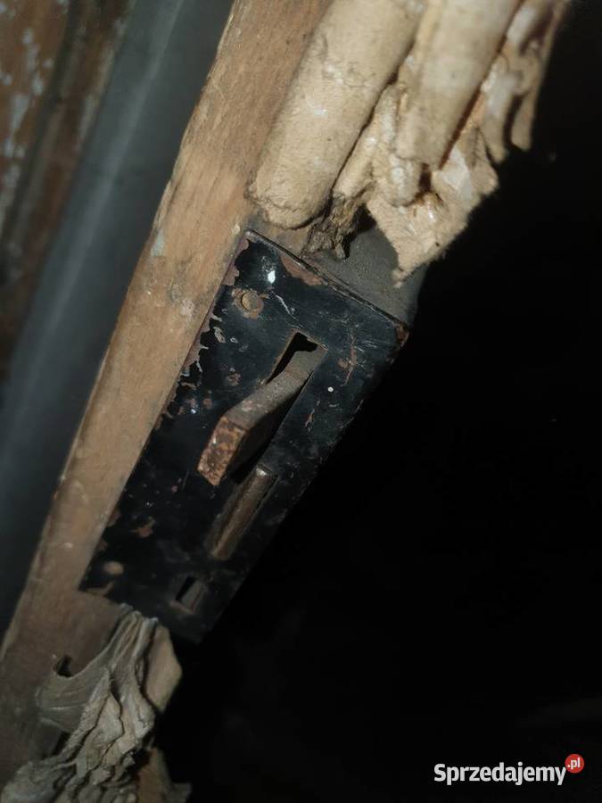 Drzwi stare z zamkiem vintage Antyki sprzedam