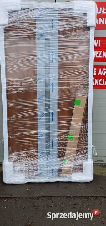 Drzwi zewnętrzne z antabą klamką ocieplaną Szamotuły