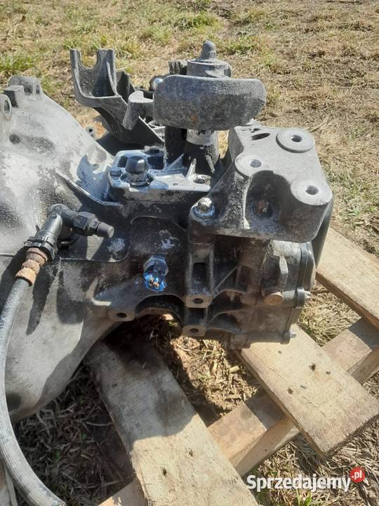 Skrzynia biegów Opel Zafira B 18 140 osobowe Ruda