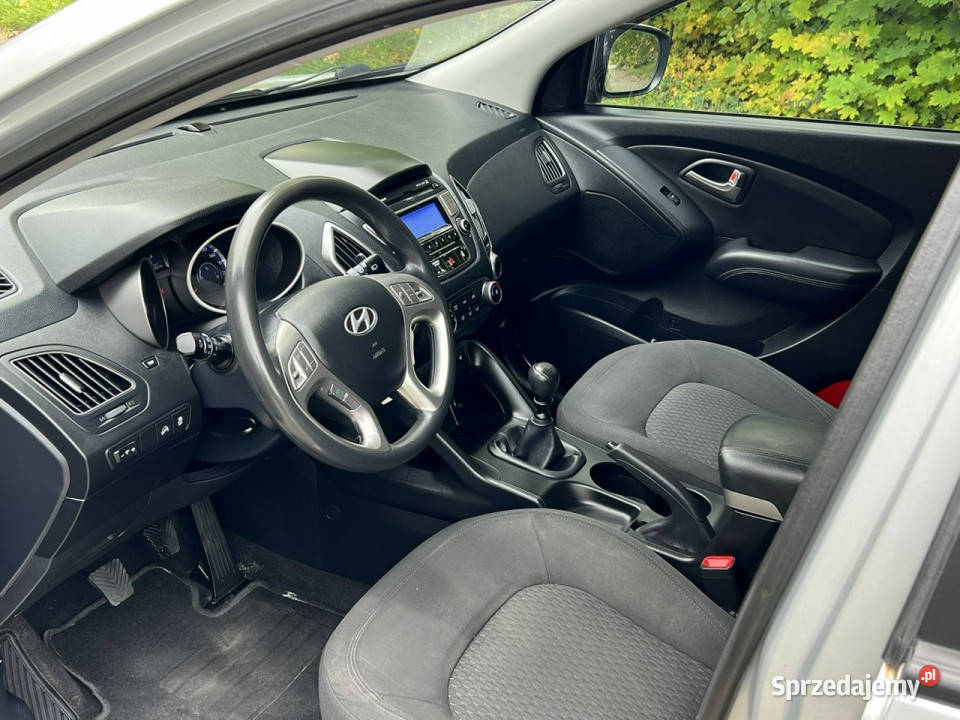 Hyundai ix35 Hyundai ix35 16 benzyna