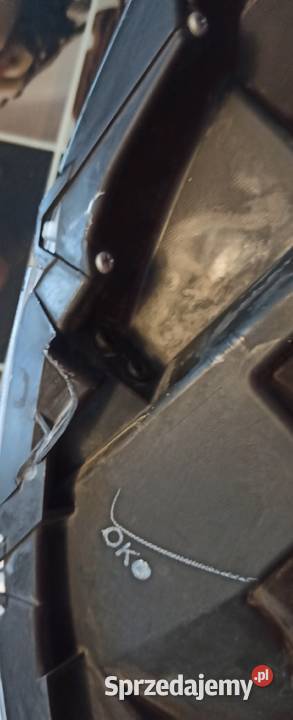 Suzuki Swift MK7 lampa prawa przód Europa Lampy przednie Motoryzacja Przeworsk