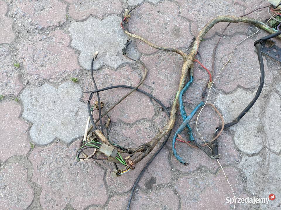 Polonez przejsciowka instalacja elektryczna 90 Rok produkcji 1990 Części samochodowe Stalowa Wola sprzedam