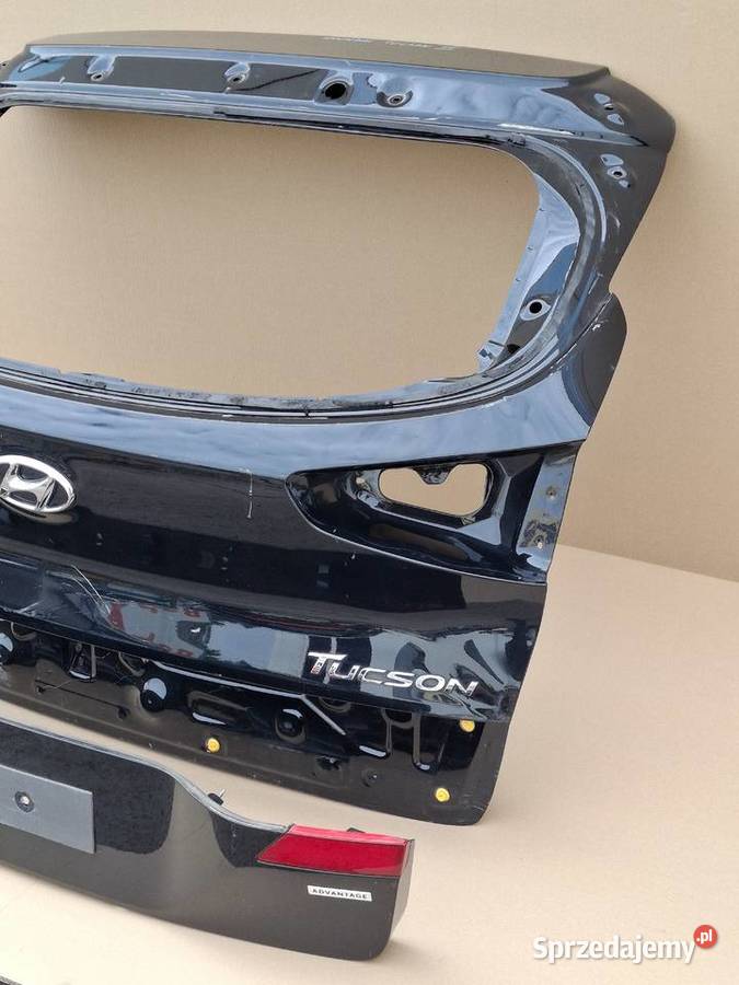 HYUNDAI TUCSON III LIFT KLAPA BAGAŻNIKA TYŁ osobowe Bieleń