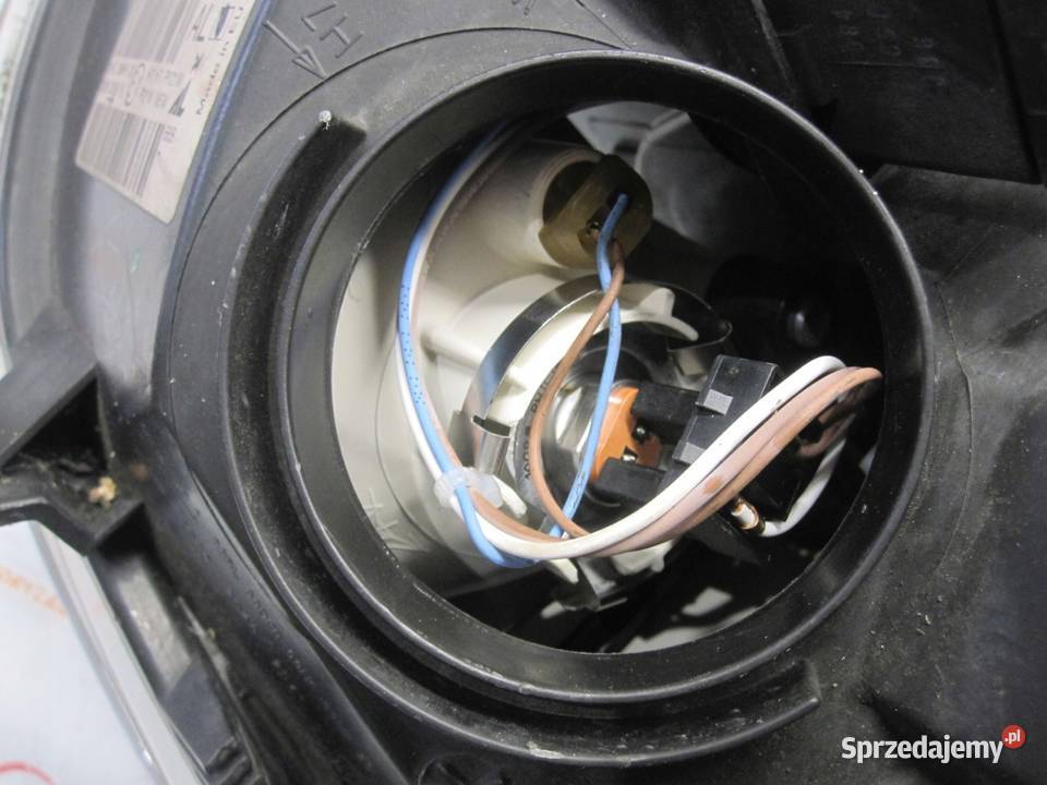 RENAULT MEGANE III CC 11r Lampa lewy przód Kielce sprzedam