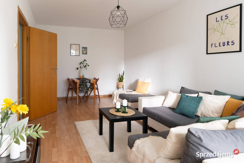 Dwa pokoje na zielonym Mokotowie plus balkon i Warszawa sprzedam