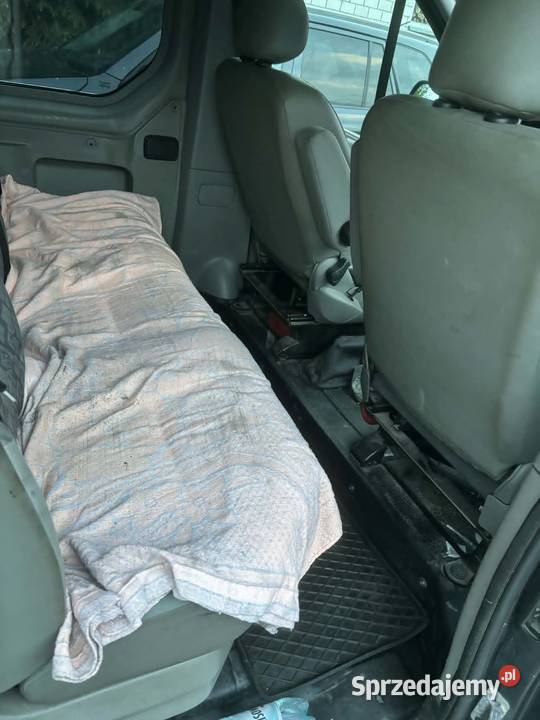 Opel Vivaro 19 CDTI L2H1 Brygadówka Rok produkcji 2005 Lasków
