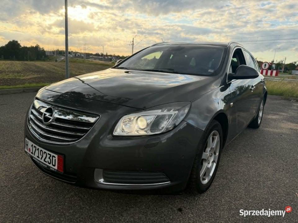 Opel Insignia 28 V6 Turbo 260 20092010 320000km Poznań