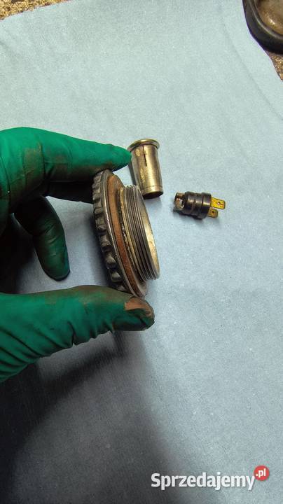 Korek oleju zbiornik paliwa kontrolka Junak M10 Rzeszów