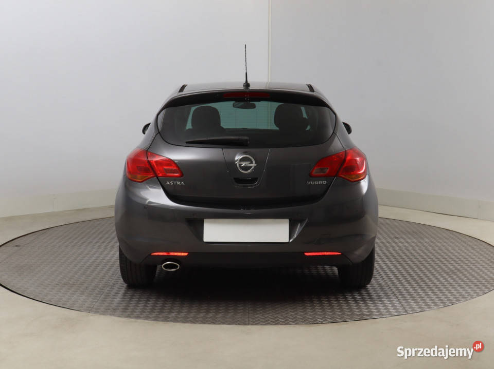 Opel Astra 14 T isofix Bielany Wrocławskie