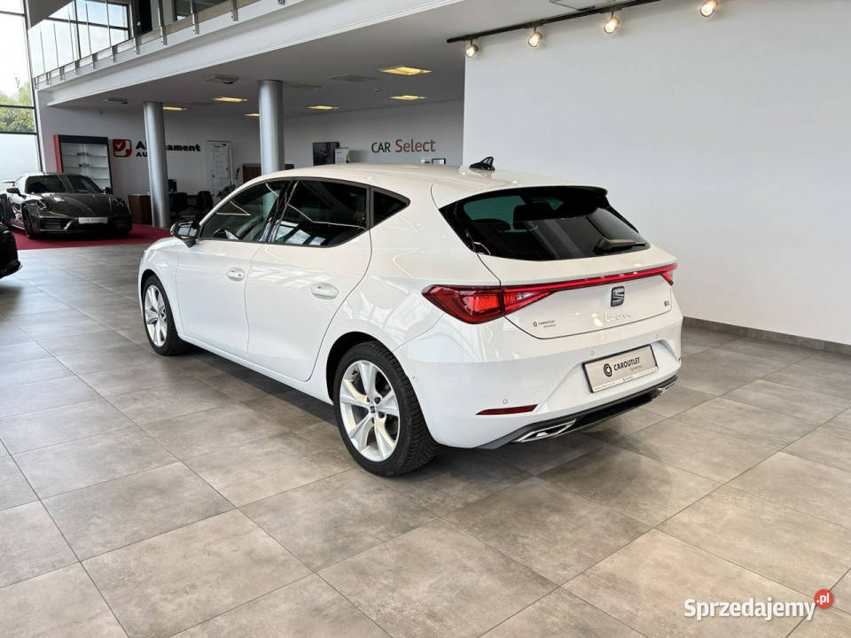 Seat Leon FR 15TSI 130 M6 20222023 r salon fa Myślenice