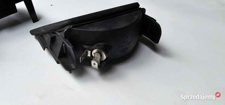 Trzecie światło stop mercedes w210 sedan Części samochodowe Zbąszyń sprzedam