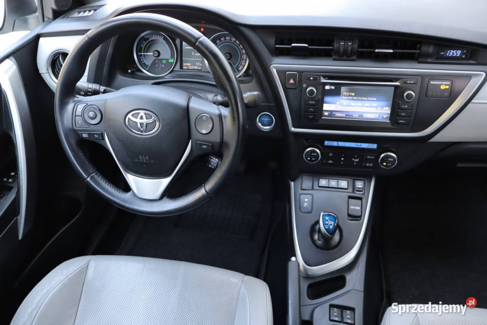 Toyota Auris Hybrid Zabrze sprzedam