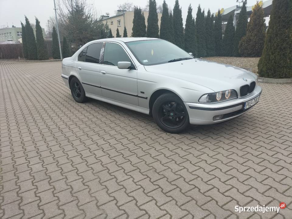 BMW E39 25 benzyna z lpg klima zadbana garażowany Seria 5 wielkopolskie Bielawy