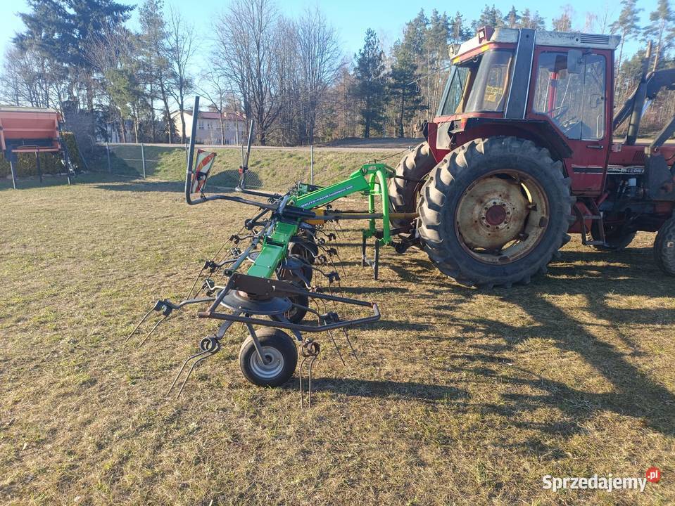 DeutzFahr Przetrząsacz Przetrząsarka Deutz Fahr Stężyca