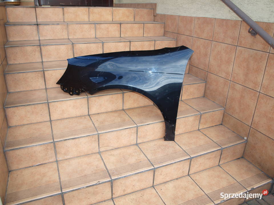 VW Golf V Kombi błotnik lewy przód 2006 2009r Kalisz