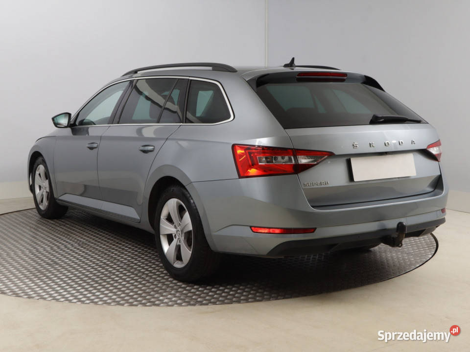 Skoda Superb 20 TDI przyciemniane szyby