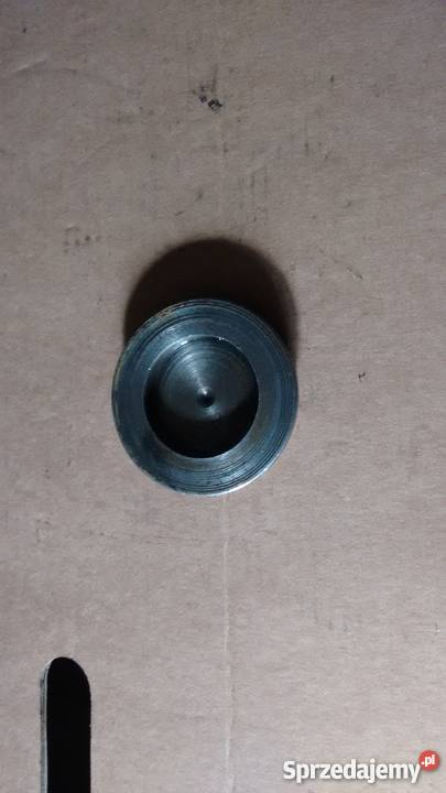 Mf 70 dekielek 482 Stalowa Wola sprzedam