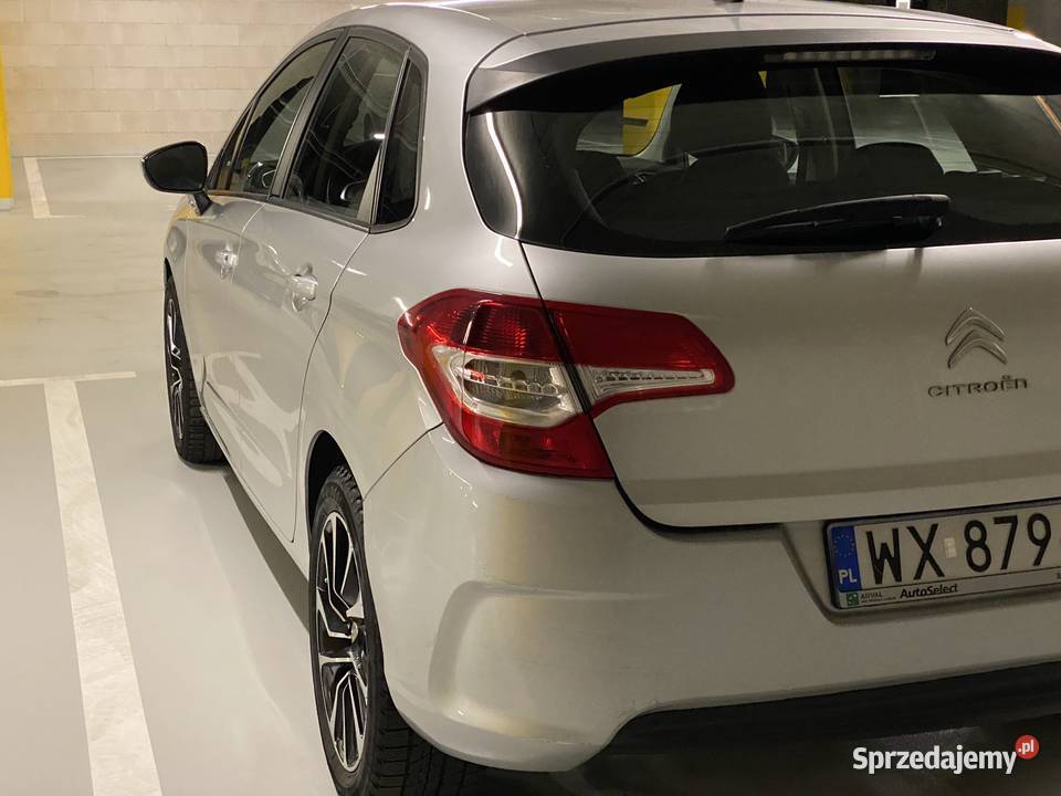 CITROEN C4 II 14 16V benzyna 95 niski przebieg 86500km sprzedam