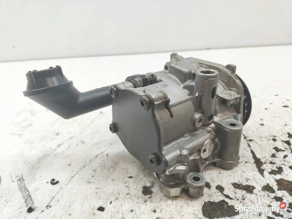 POMPA OLEJU 04L145408T 20 TDI Audi A3 III 2013