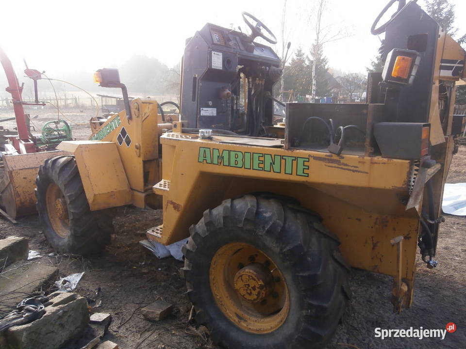 Koparko ładowarka Foredil 4x4 przegłubowa 2 Nisko