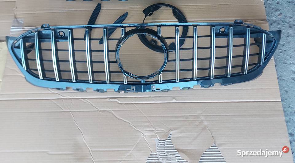 Grill atrapa mercedes A klasa oryginał Rok produkcji 2020 Limanowa