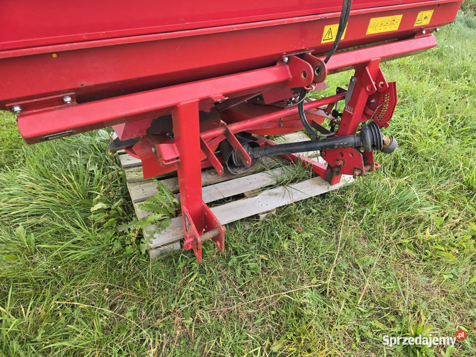Rozsiewacz nawozów mineralnych LELY SE 1500 nieuszkodzony Rozsiewacze nawozów Nawożenie Drężewo