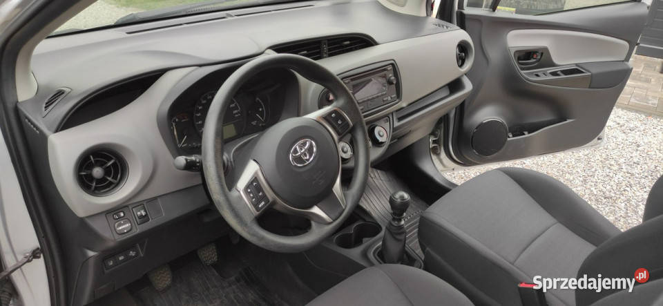 Toyota Yaris 46 15l 112HP 2020r III 20112019 Stare Budy