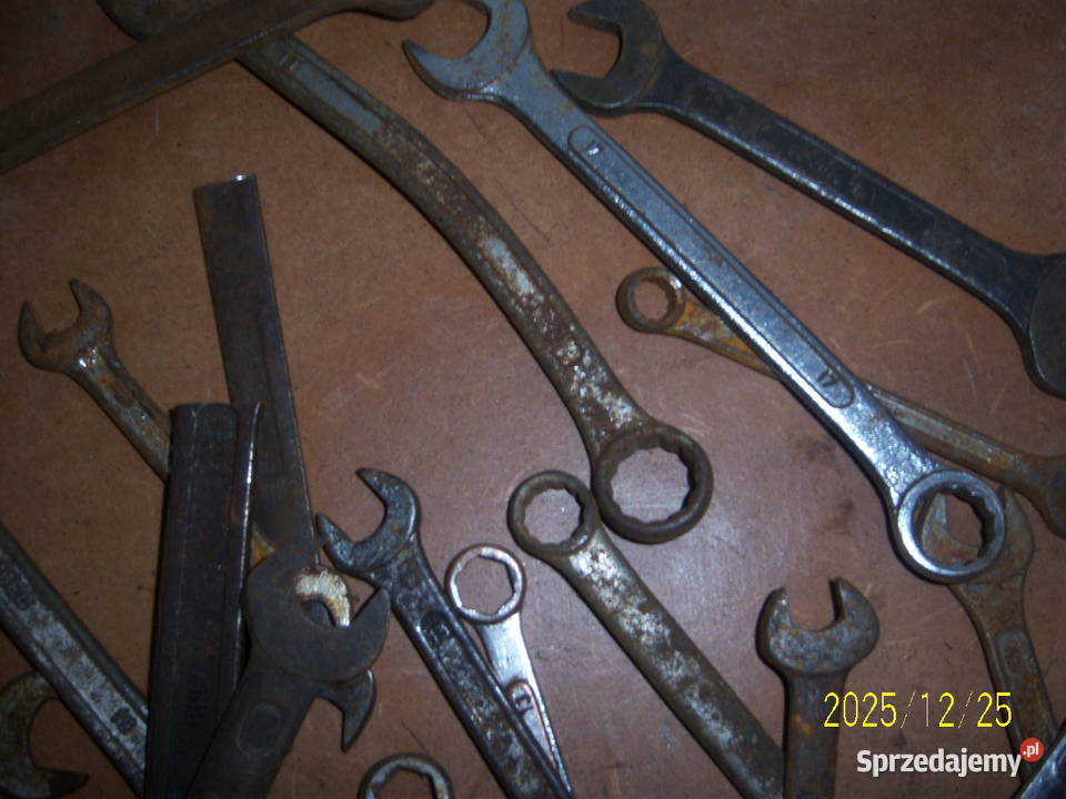 Klucze PRL Wietnam Korea Niemcy stare płaskie Klucze Kielce