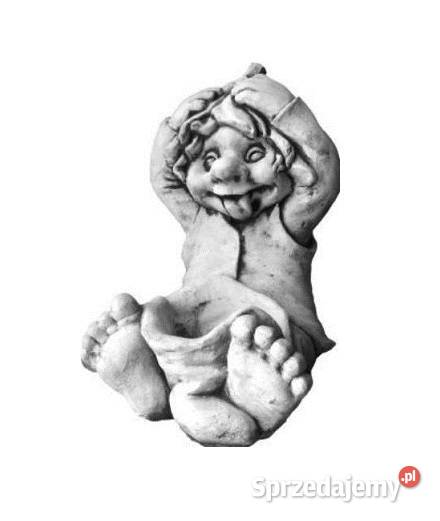 FIGURKA betonowa SKRZAT R61 Nysa