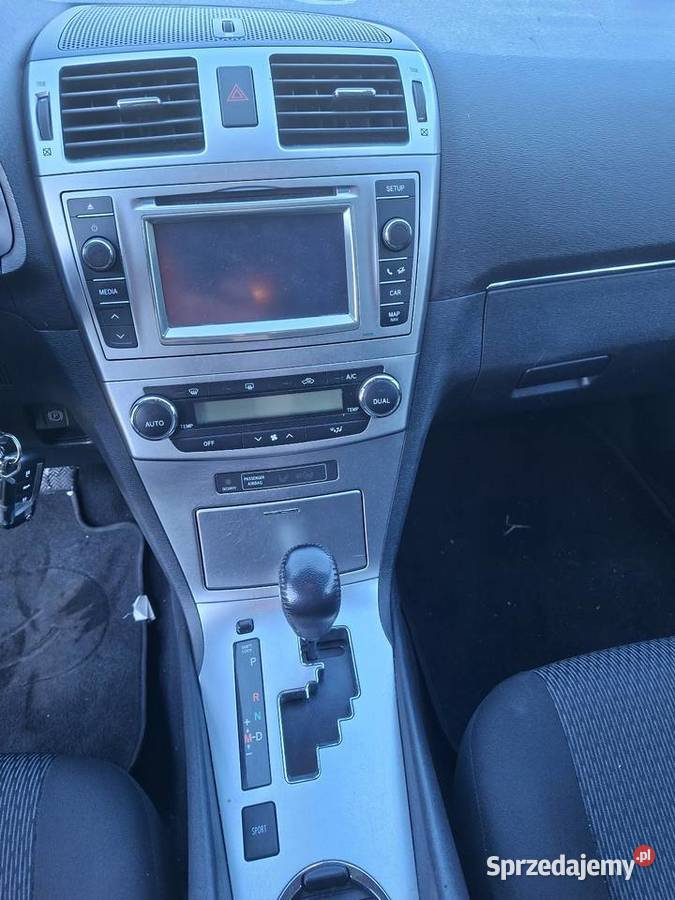 Toyota Avensis T27 Jasło