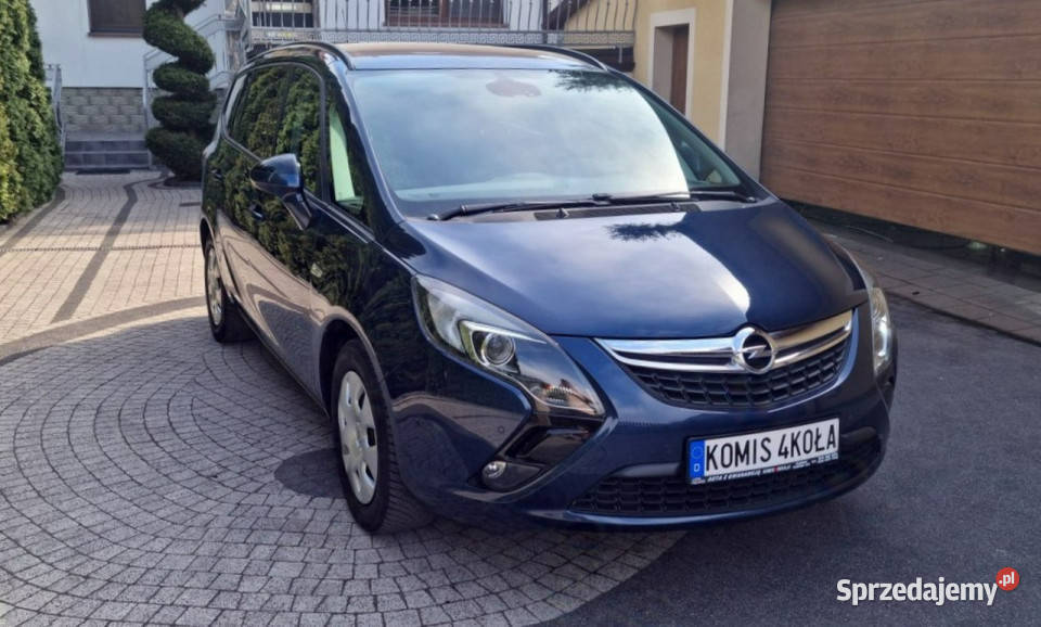 Opel Zafira 14 Turbo 7 Foteli Pakiet Zima VAT marża